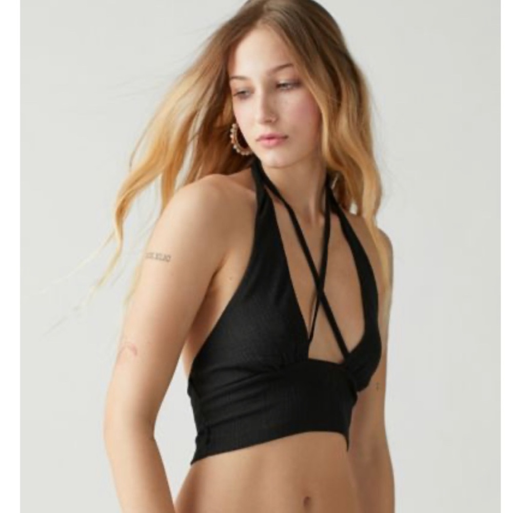 UO Valeria Halter Top / S